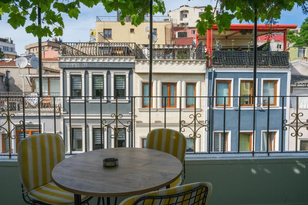 Taksim Neo Pera Suites Стамбул Екстер'єр фото